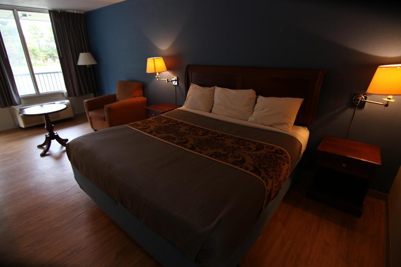 121 Motel Battleboro Buitenkant foto